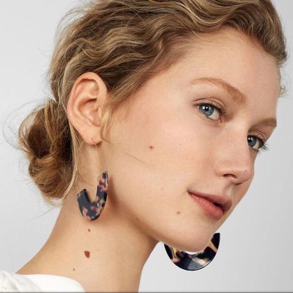 2/$25 Navy Multi Acetate Semi-Circle  Earrings - Picture 8 of 8